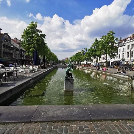 Exclusive Two-Level Apartment With Private Terrace On The Canal Brussel Bagian luar foto