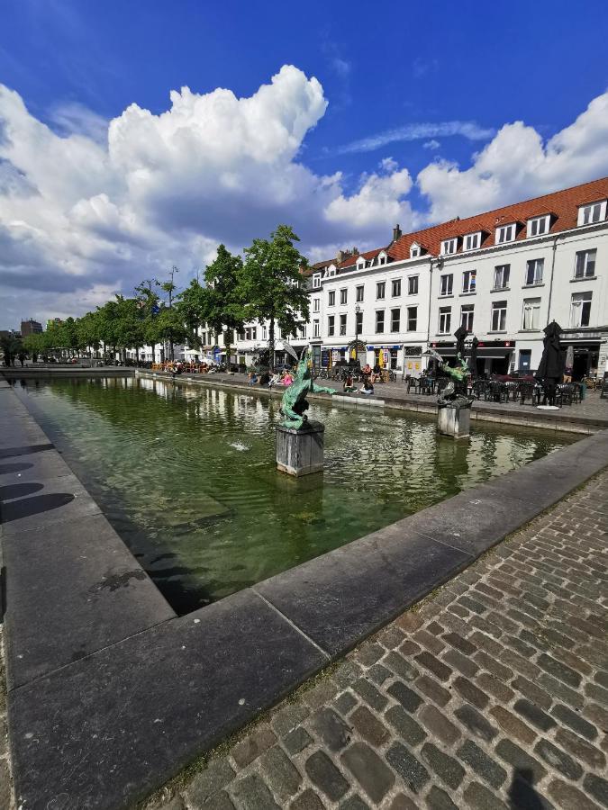 Exclusive Two-Level Apartment With Private Terrace On The Canal Brussel Bagian luar foto
